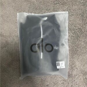 ALO Yoga Men's Zip Up Sweater - Black